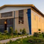 هزینه دیوارکشی سوله با آجر یا ساندویچ پانل ؟ + راهکارهای کاهش هزینه